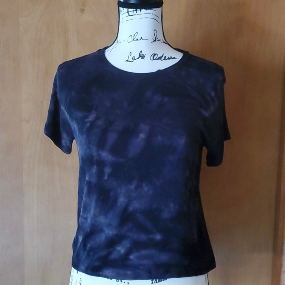 American Eagle blue tie-dye T-shirt